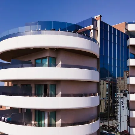 Gold Arcos 4 Sup - Modern Luxury Experience Μπένιντορμ