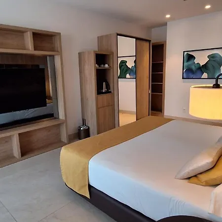 Gold Arcos 4 Sup - Modern Luxury Experience 4* Μπένιντορμ
