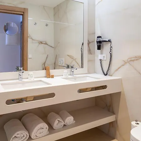 Gold Arcos 4 Sup - Modern Luxury Experience
