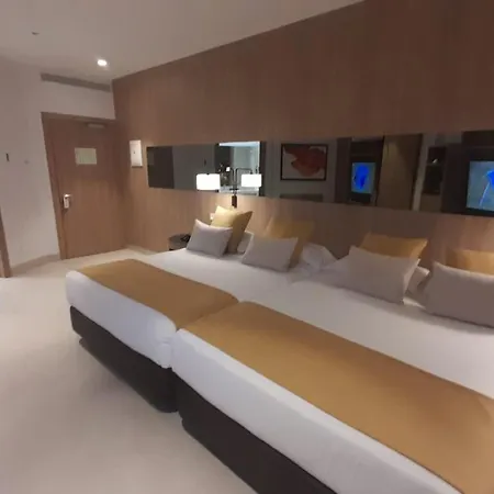 Gold Arcos 4 Sup - Modern Luxury Experience Hotel