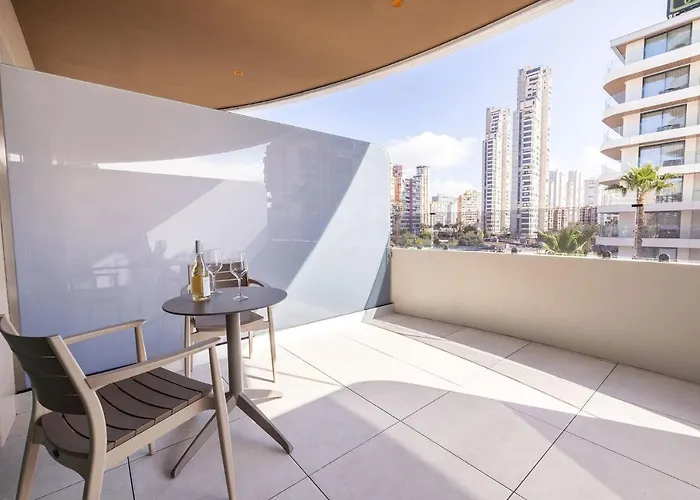 Отель Hotel Gold Arcos 4 Sup - Modern Luxury Experience Бенидорм