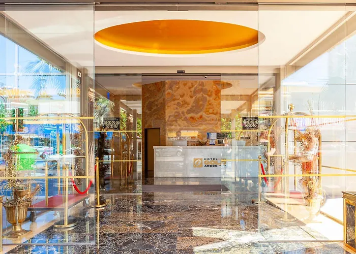 Hotel Gold Arcos 4 Sup - Modern Luxury Experience Отель Бенидорм